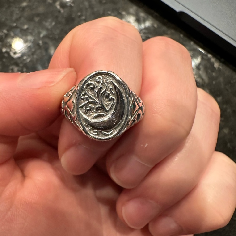 The High Priestess ring